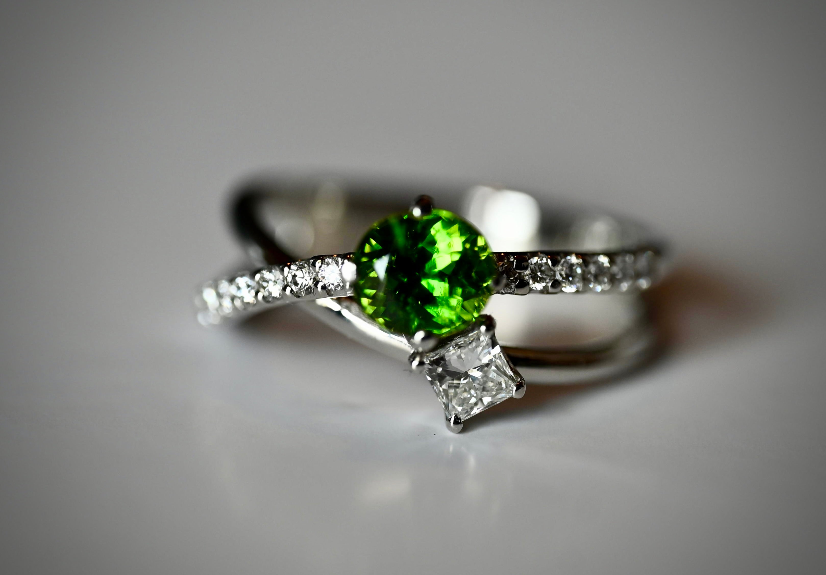 Demantoid Garnet and Diamond Ring